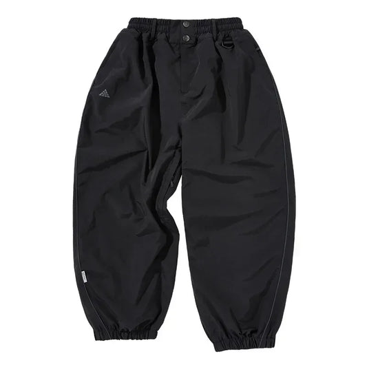 Zanima's black baggy snow pants